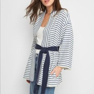 GAP BELTED KIMONO JACKET